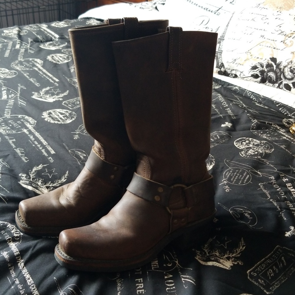 Brown frye harness boots